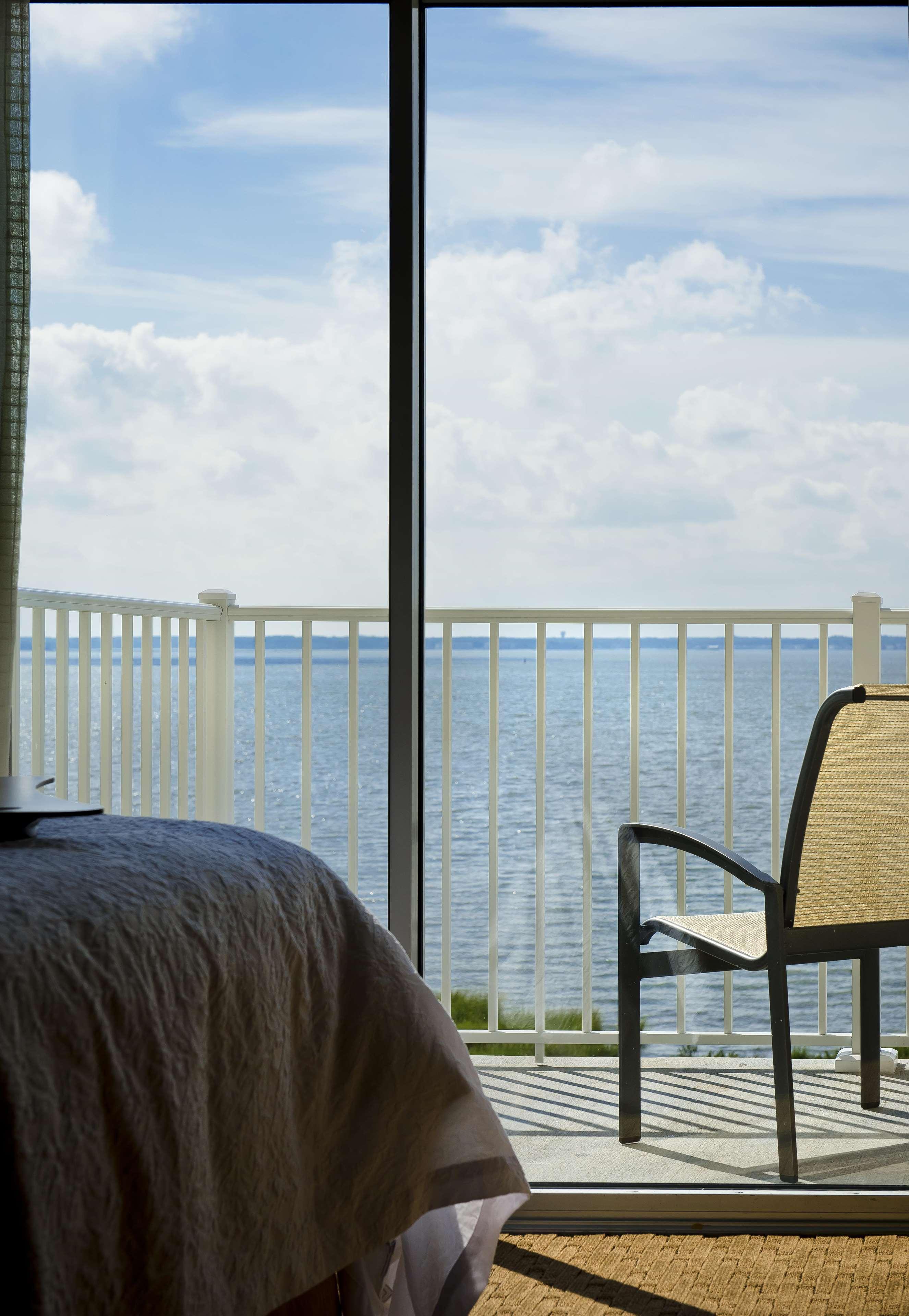 Hampton Inn & Suites Ocean City Bayfront-Convention Center Room photo
